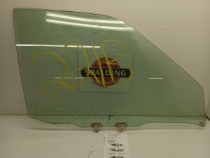 1997-2003 INFINITI QX4 Door Glass - Front, Right (Passenger) (Used OEM)