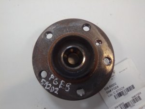 2014-2016 BMW 428i Front Hub Assembly (Used OEM)