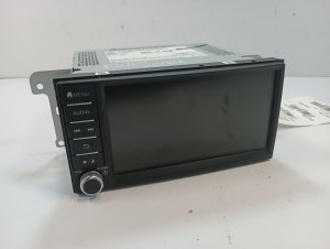 2020-2021 Nissan NV200 AM/FM CD Bluetooth 7-Inch Touch Screen Radio Receiver (Used OEM)