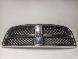2011-2012 Ram 1500 Chrome Grille with Chrome Surround and Chrome Honeycomb Insert (Used OEM)