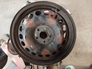 2011-2016 Chevrolet Cruze 16x6.5 Steel Wheel (Used OEM)