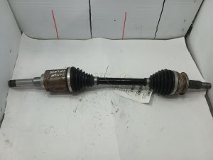 2021-2025 Chevrolet Trailblazer Front Drive Axle Shaft Assembly - Left (Driver) (Used OEM)