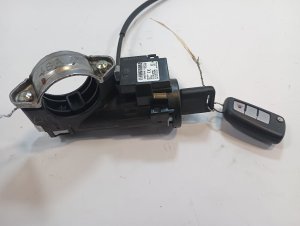 2017-2023 Nissan Qashqai Ignition Switch with Key and 3-Button Remote (Used OEM)