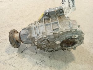 2013-2016 Hyundai Santa Fe Transfer Case Assembly (Used OEM)