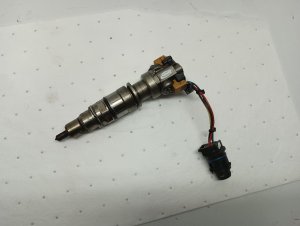 2004-2010 Ford E-350 Super Duty Diesel Fuel Injector (Used OEM)