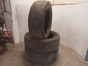 2003-2024 Chevrolet Silverado 1500 275/60R20 Tire (Used OEM)