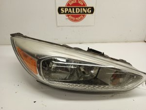 2015-2018 Ford Focus Headlight Assembly - Right (Passenger) (Used OEM)
