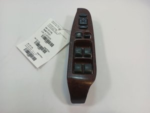2000-2004 Subaru Outback Door Lock Switch - Left (Driver) (Used OEM)