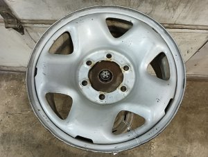 2016-2023 Toyota Tacoma Gray 16-Inch 5-Spoke Steel Wheel (Used OEM)