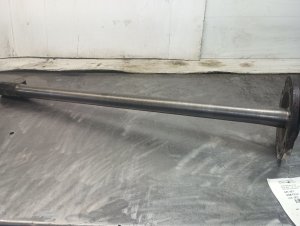 2016 Kenworth T800 Drive Axle Shaft (Used OEM)