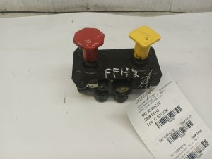 2004-2016 Kenworth T800 Parking Brake Valve (Used OEM)