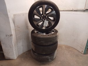 2019-2026 Chevrolet Blazer 20x8 5 Y-Spoke Silver Alloy Wheel (Used OEM)