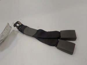 2014-2019 GMC Sierra 2500 HD Black Center Dual-Buckle Seat Belt Assembly - Rear (Used OEM)