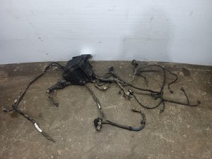 2008-2010 Toyota Highlander Engine Fuse Box (Used OEM)