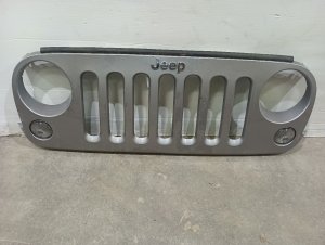 2007-2018 Jeep Wrangler Silver Grille Shell (Used OEM)
