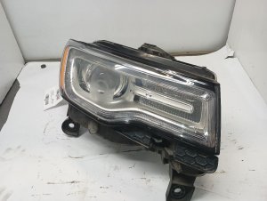 2014-2015 Jeep Grand Cherokee HID Xenon Headlight Assembly - Right (Passenger) (Used OEM)