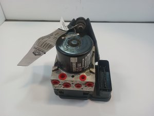 2013-2015 Volkswagen Passat ABS Control Module and Pump Assembly (Used OEM)