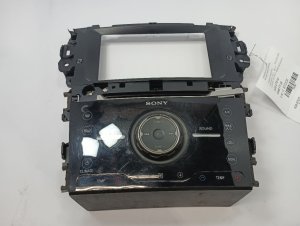 2014-2017 Ford Explorer Audio System (Used OEM)