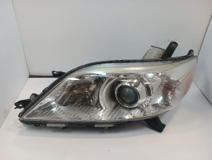 2015-2020 Toyota Sienna LED DRL Headlight Assembly - Left (Driver) (Used OEM)