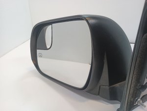 2015-2017 Toyota Sienna Gold Side/Door Mirror - Left (Driver) (Used OEM)