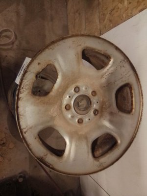 2002-2007 Jeep Liberty Silver 16x7 5-Spoke Steel Wheel (Used OEM)