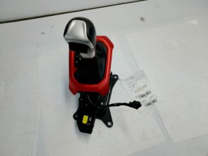 2015-2017 Jeep Renegade Floor Transmission Shift Lever Assembly with Bezel, Boot, and Knob (Used OEM)