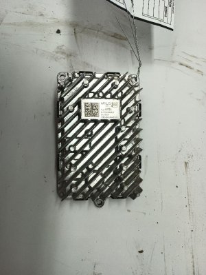 2020-2024 GMC Sierra 2500 HD LED Headlight Ballast Control Module (Used OEM)
