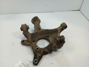 2009-2013 Subaru Forester Stub Axle - Right (Passenger) (Used OEM)
