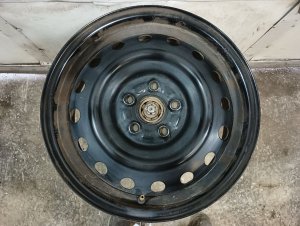 2012-2016 Subaru Impreza Black 15x6 Steel Wheel (Used OEM)
