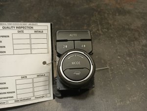 2022-2025 Chevrolet Silverado 1500 3-Position Seat Switch (Used OEM)