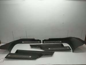 2021-2026 GMC Yukon Illuminated Door Sill Plate Set (Used OEM)