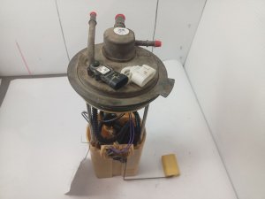 2005-2007 GMC Sierra 2500 HD Fuel Pump (Used OEM)