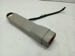 2007-2014 GMC Yukon Silver Seat Belt Buckle - Front, Left (Driver) (Used OEM)