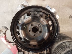 2016-2019 Chevrolet Cruze 15x6 Steel Wheel (Used OEM)