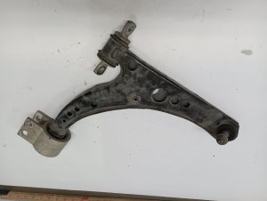 2016-2019 Chevrolet Cruze Suspension Control Arm - Front, Right (Passenger) (Used OEM)