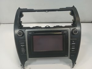 2013-2014 Toyota Camry Radio Receiver and Display (Used OEM)