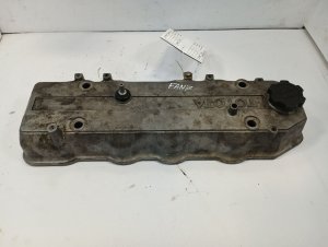 1984-1995 Toyota Pickup Engine Valve Cover (Used OEM)
