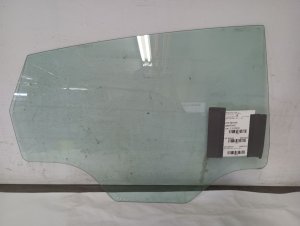 2011-2019 Ford Fiesta Hatchback Rear Window Glass - Right (Passenger) (Used OEM)