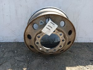  Volvo VNL 22.5x8.25 10-Hole Aluminum Wheel (Used OEM)