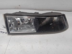 2007-2014 Cadillac Escalade Fog Light - Right (Passenger) (Used OEM)