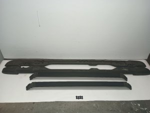 2011-2016 Chrysler Town &amp; Country Black Roof Rack Assembly with Crossbars (Used OEM)