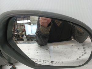 2007-2008 Chevrolet Suburban 2500 Black Side/Door Mirror - Right (Passenger) (Used OEM)