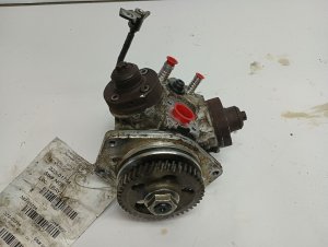 2011-2016 GMC Sierra 2500 HD Fuel Pump (Used OEM)