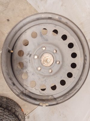 2007-2020 GMC Yukon Black 17-Inch 16-Hole Steel Spare Wheel (Used OEM)