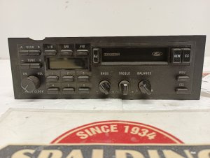 1994-1997 Ford F-350 Audio System (Used OEM)