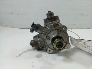 2015-2019 Ford F-350 Super Duty Engine Mounted High Pressure Fuel Injection Pump (Used OEM)
