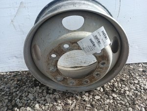 Volvo VNL 22.5x8.25 10-Hole Aluminum Wheel (Used OEM)
