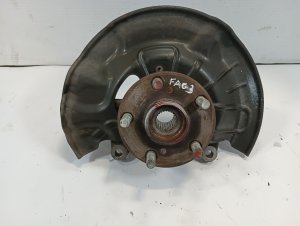 2009-2010 Pontiac Vibe Front Steering Knuckle - Right (Passenger) (Used OEM)