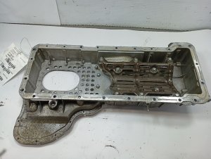 2010-2016 GMC Savana 3500 Upper Engine Oil Pan (Used OEM)