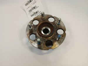 OEM Hub and Bearing Assembly for 2012-2016 Acura & Honda • CR-V, RDX - Rear